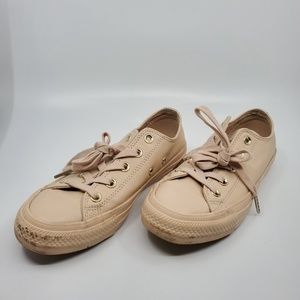 RARE CONVERSE NUDE //